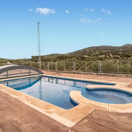 Holiday home Lovely In With Private Swimming Pool, Be Inside Or Outside Algarinejo