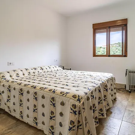 Lovely In With Private Swimming Pool, Be Inside Or Outside